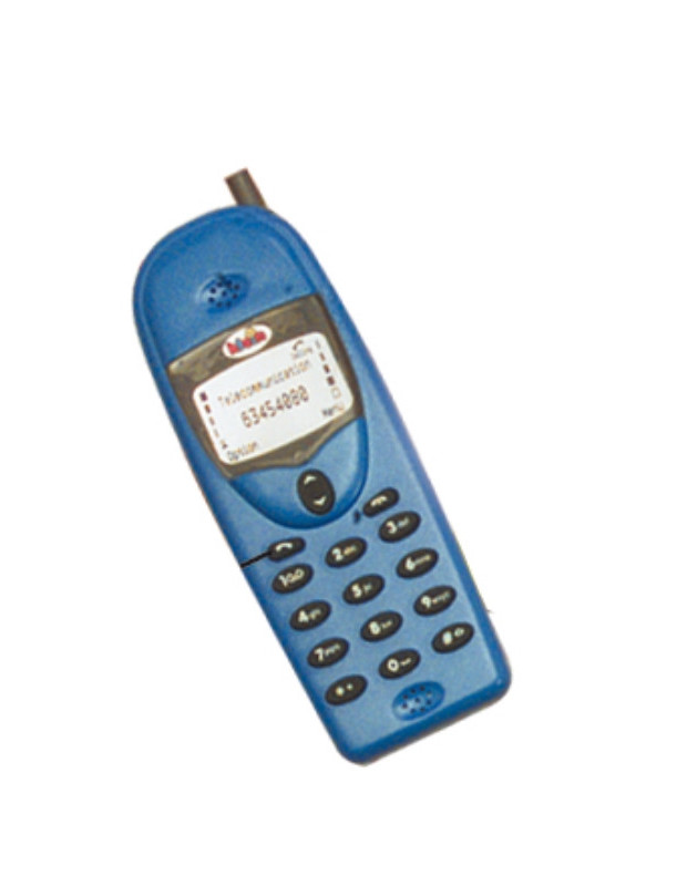 TELEFONO CELLULARE